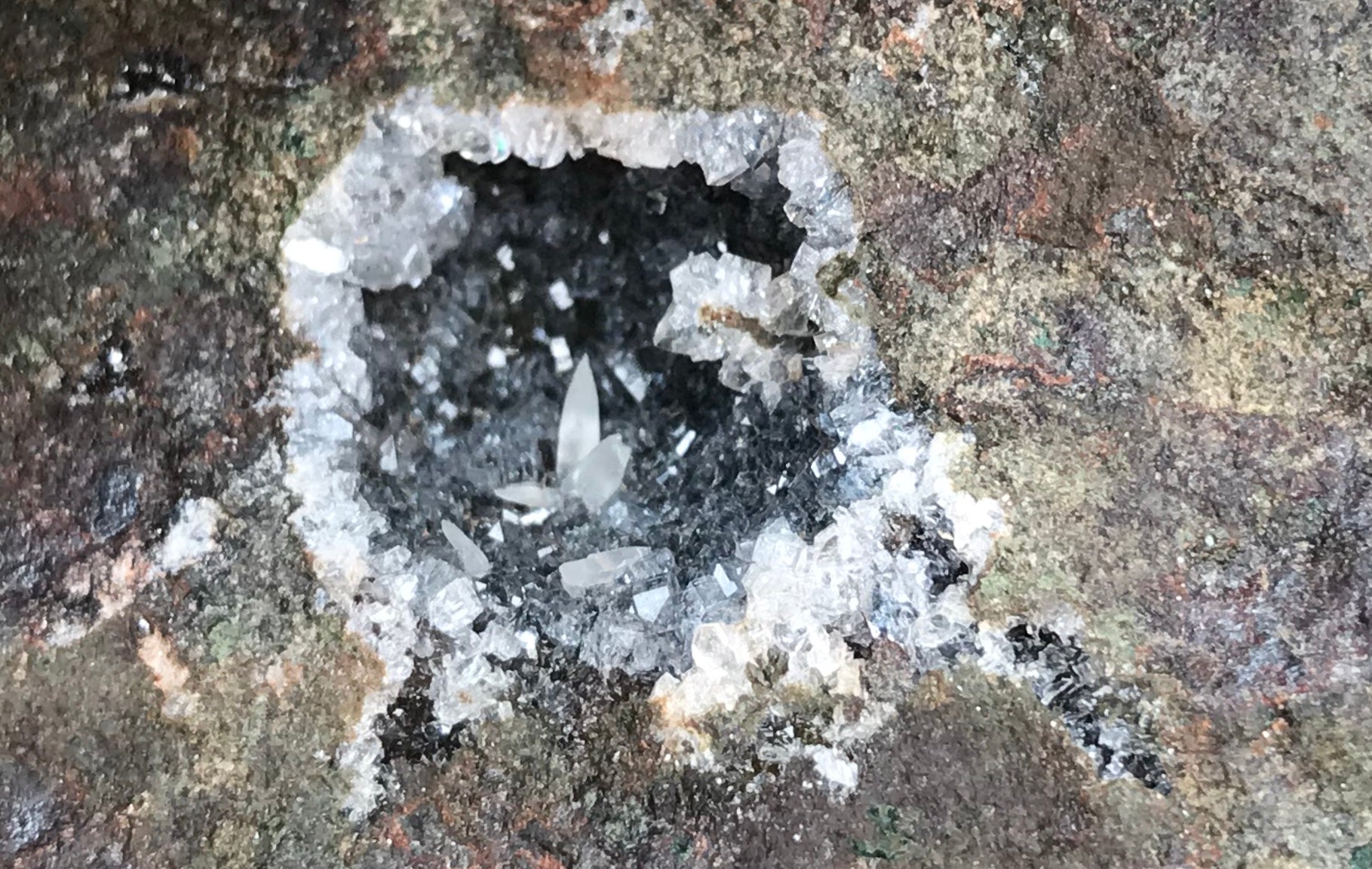 Crystals &amp; Dinosaurs! - 4 hrs.